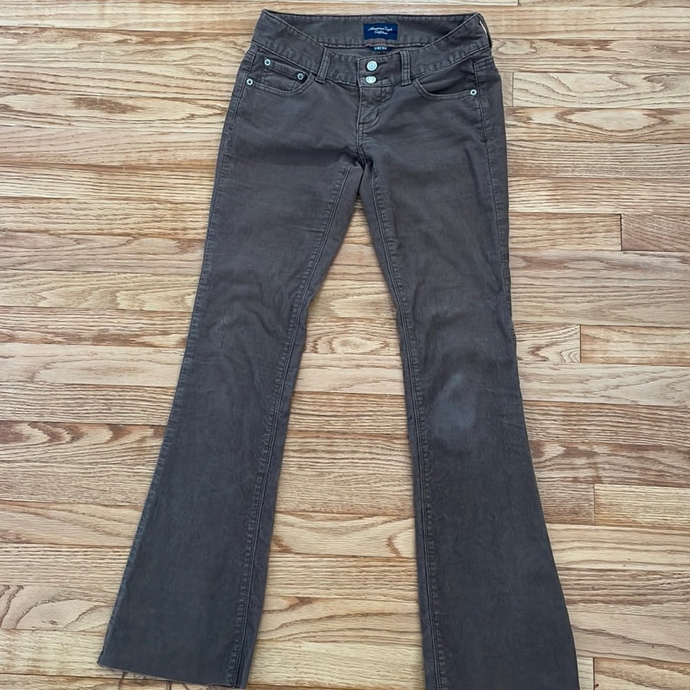 Vintage Low-Waisted Flare Corduroy’s